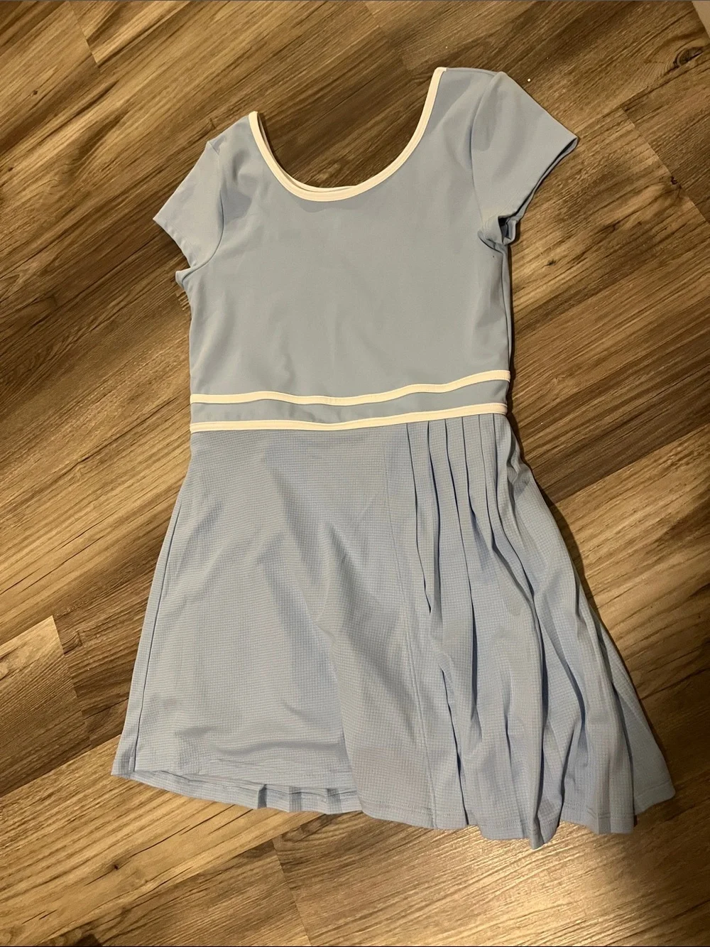 Abercrombie & Fitch YPB short-sleeve pleated mini dress